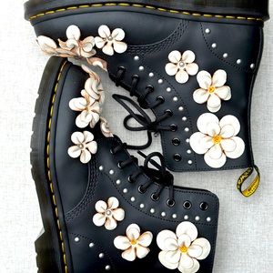 Dr. Martens, 1460 Pascal Flower